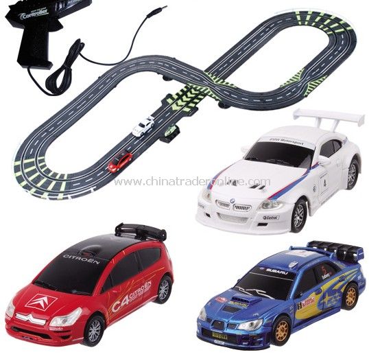 Licensed slot car witith Licensed slot car witith 3 car available for selection, Track length: 380 cm from China