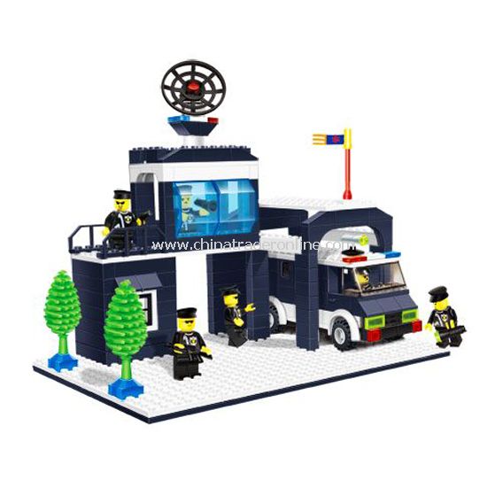 POLICE HEADQUARTERS toy bricks