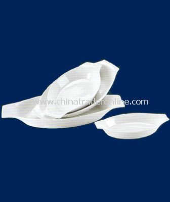 WHITE PORCELAIN OVAL EARED DISH