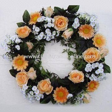 Artificial Wreaths, Various Colors and Sizes are Available, with Competive Price from China