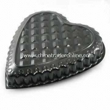 Non-stick Cake Pan in Heart Design, Suitable for Birthdays, Anniversaries, and Mothers Day