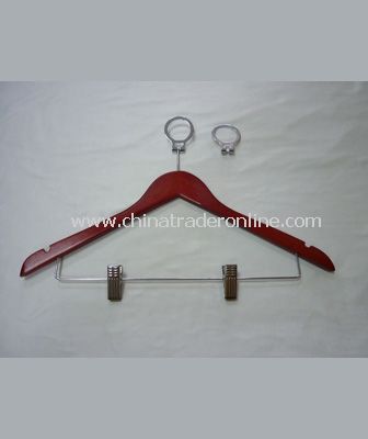 FEMALE CLOTH HANGER WITH CLIPS