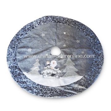Christmas Tree Skirt with 42 Inches Size, Available in Silver or Gray Color