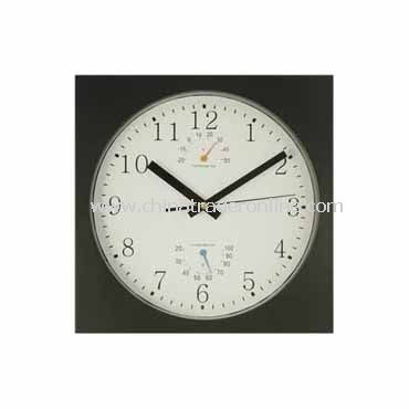 PLASTIC WALL CLOCK