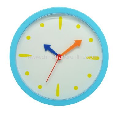 PLASTIC WALL CLOCK