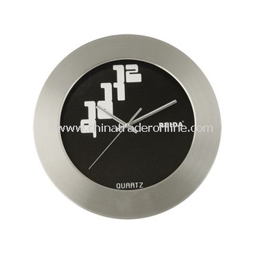 METAL WALL CLOCK