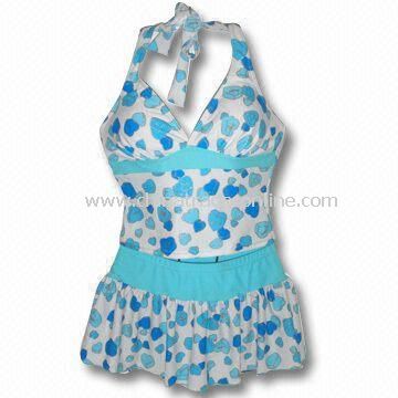 82% Nylon + 18% Spandex Swimwear with Three-piece