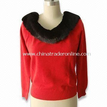Womens Sweater with Black Fur around Neckline, Made of 100% Cashmere