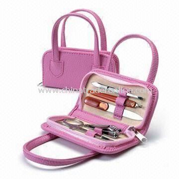 Manicure Kit, Available in Pink or Black Colors, Suitable for Gift and Promotional Purposes from China