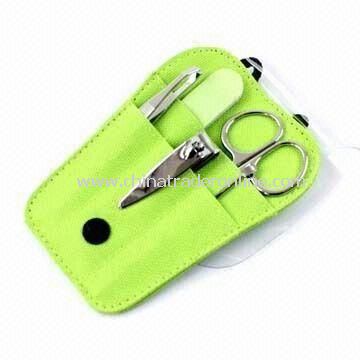 Manicure Tool with Nail Clipper, Pouch, Available in Various Colors and Styles from China