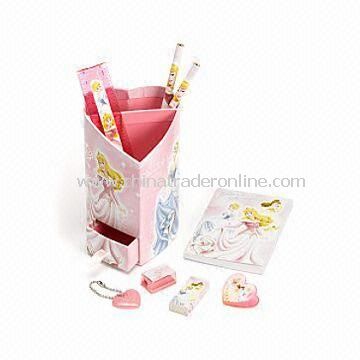 20 x 9.5cm Princess Heart Desk Tidy, Heart Shaped Organizer