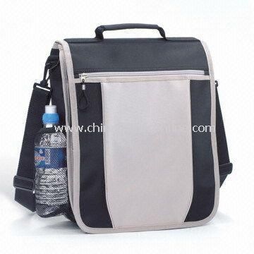 Messenger Bag, Made of 300D Polyester from China