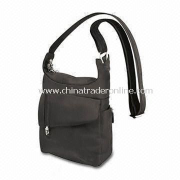 Messenger Bag, Made of 900 Denier Nylon, Customized Designs are Welcome