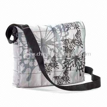 Printed Nylon Messenger Bag with Comfortable Shoulder Strap, Available in Various Designs from China