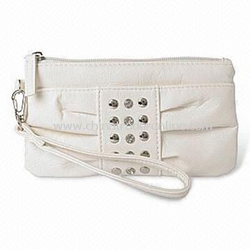 White Coin Purse with 100% Polyurethane Shell and Polyester Lining