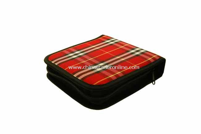 CD Deluxe Wallet Carrying Case, Holds 24 CDs from China