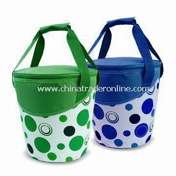 Picnic Basket/Cooler Bag with Insulated Lining and Self Fabric Handle, Measures 24 x 29cm