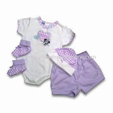 Babies Gift Set Made of 100% Combed Cotton Material, OEM Orders Welcomed from China