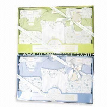 Baby Gift Set, Includes 2 Short Sleeves Suit, T-shirt and Body Cloth