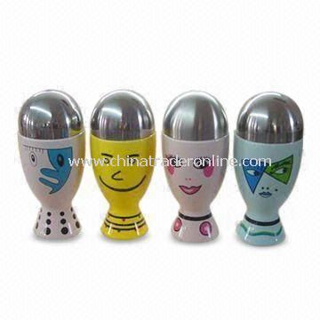 Porcelain Salt and Pepper Shakers in Round Shape, OEM Designs Accepted from China