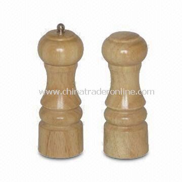 Wooden Salt and Pepper Mills, Different Designs and Sizes Available