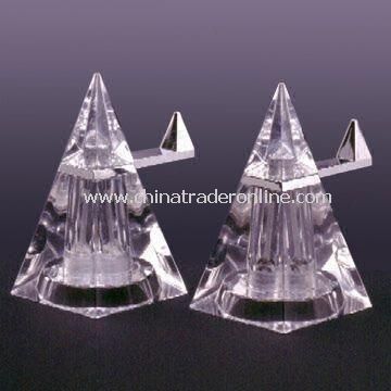 Mini Pyramid Pepper Mills, Measures 11.0 x 7.0 x 13.0cm, Made of Acrylic