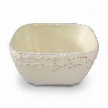 Glazed Porcelain Bowl with Antique Stylish Line Design and Simple Borders from China