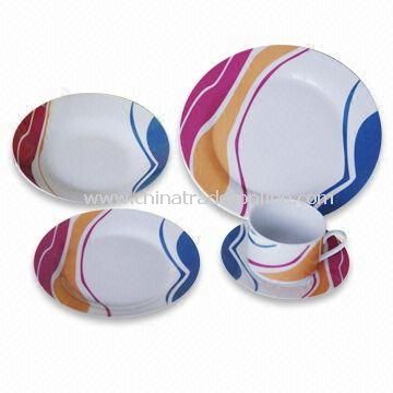 Porcelain Tableware/Dinnerware with Color Glazed, Decal and Hand-painted Designs from China
