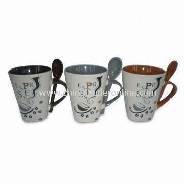 320cc Ceramic Mug with Spoons, Made of Lead, Suitable for Coffee, OEM Orders Welcomed