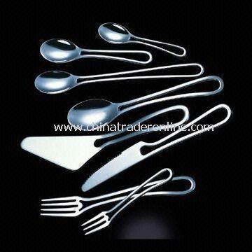 Flatware with Dinner Spoon, Dinner Fork, Tea Spoon, Cake Fork and More