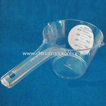 New Measuring Cup with Handle, Made of Plastic from China