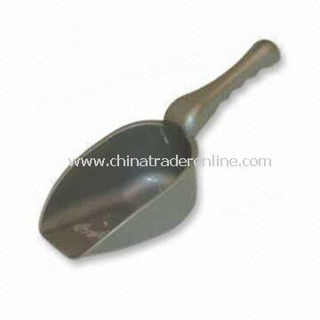 Plastic Cat Food Scoop, Available in Red, Green and Blue, Measures 33 x 7cm from China