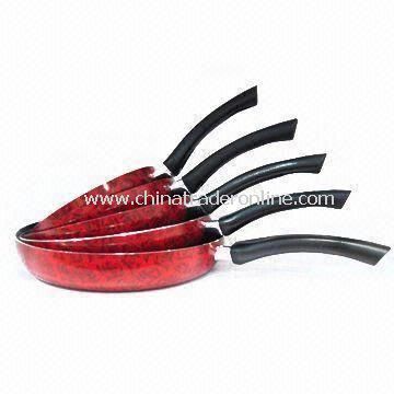 Non-stick Cookware Set with Bakelite Handle, Made of Aluminum Alloy from China