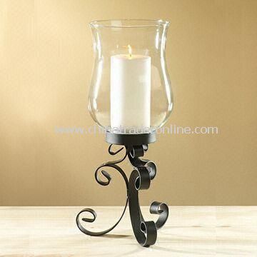 Metal Pillar Candle Holder in Scroll Design, Suitable for Home Decoration and Lighting