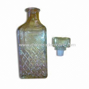 Decanter with 8.1cm Width and 730ml Capacity from China