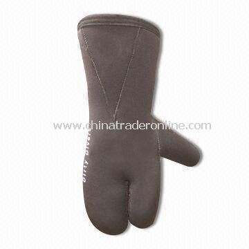 Aqua Fitness Glove, Available in Various Sizes, Made of Lycra and Soft EVA, Adjustable Wrist Strap