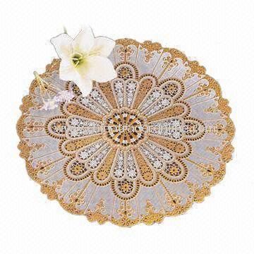 Round-shaped Gold Tone Vinyl Plastic Lace Placemat/Table Cup Mat