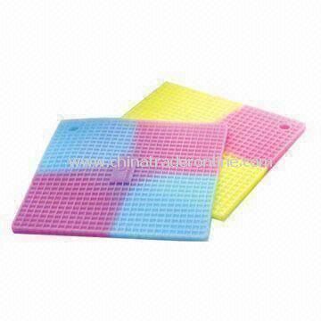 Square Multifunctional Colorful Cup Mat/Pot Holders, Made of 100% Food Grade Silicone