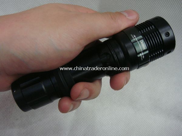 CREE SA25 Q5 LED 7W 400 Lumen Zoomable Flashlight Torch(1x18650/3XAAA)