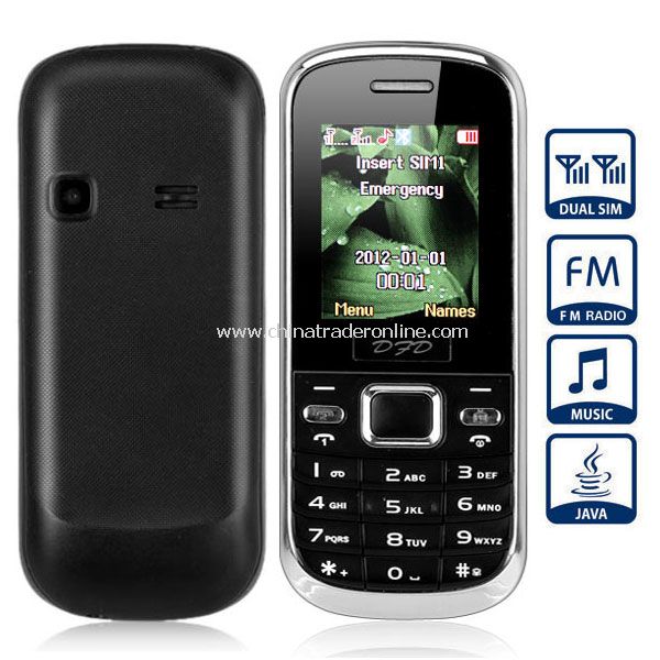 D800 Quad Band Dual SIM Cell Phone with Bluetooth FM Flashlight (Black)