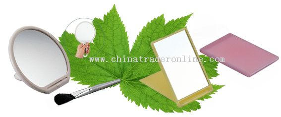 compact mirror