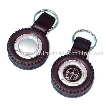 TIRE SHAPE KEYCHAIN WITH COMPASS