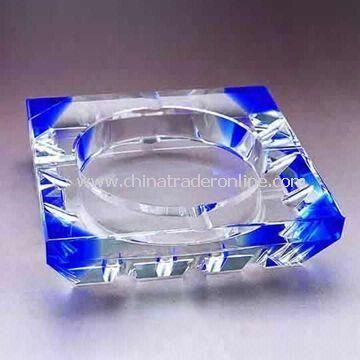 Crystal Ashtray, with Beautiful, Upscale, Fashion Appearance, Used as Birthday Gift
