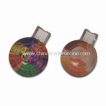 Glass Ashtrays, Various Designs are Available, Measures 76 x 59 x 24cm