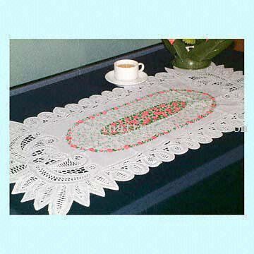 Easy-to-Clean Vinyl Table Linen with Floral Print