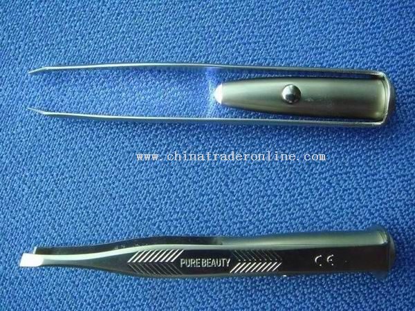 Eyebrow clamp with light